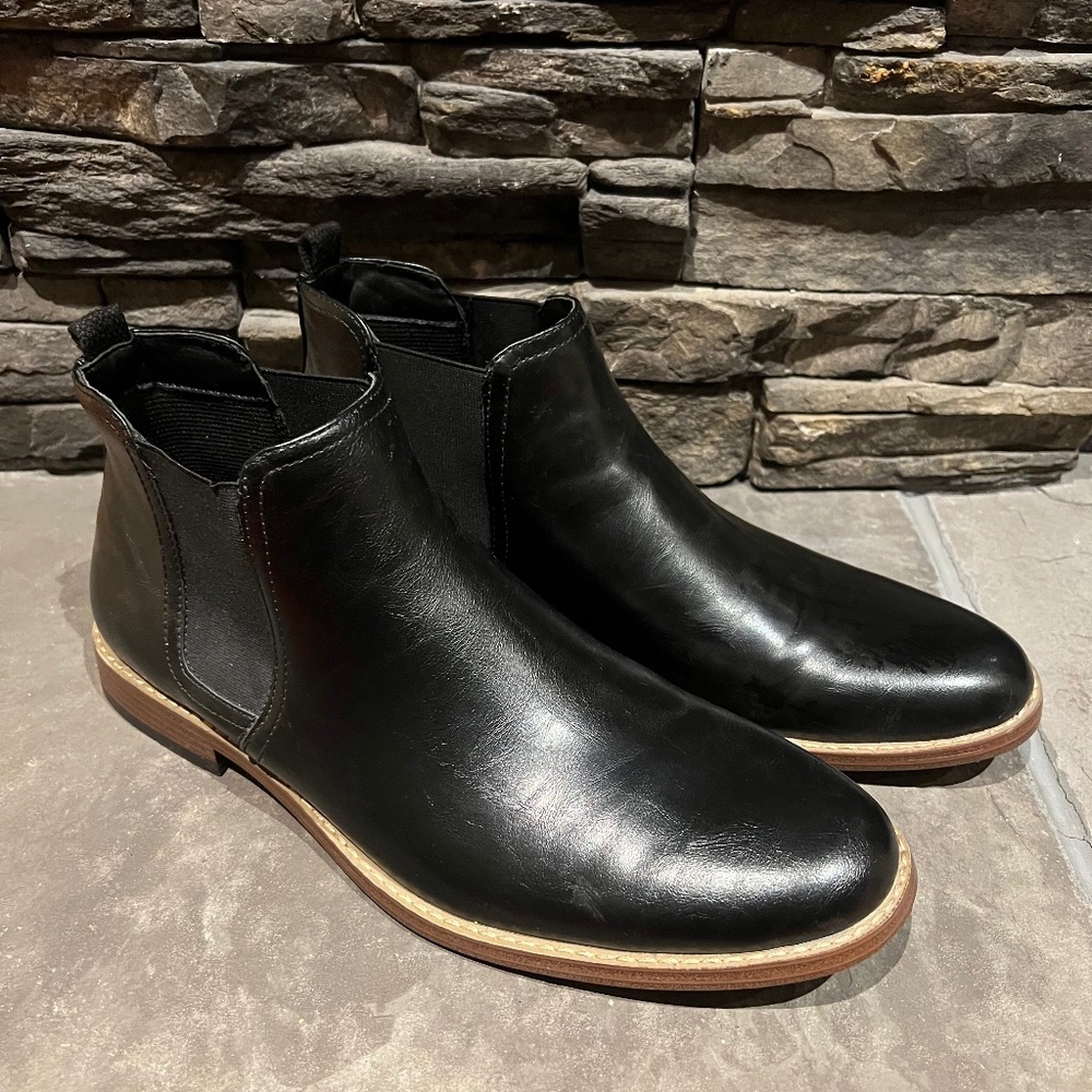 Perry Ellis Chelsea Boot